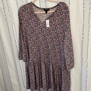 Banana Republic stretchy floral tunic size XL NWT.